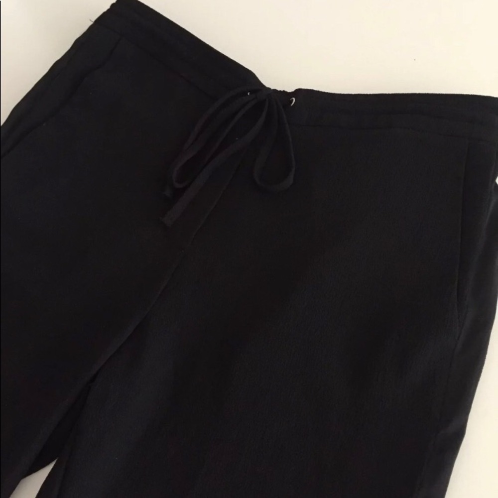 Joggers - Picture 2 of 4